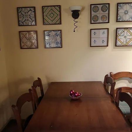 Casa Acogedora En Santa Leocadia * Sainte-Leocadie