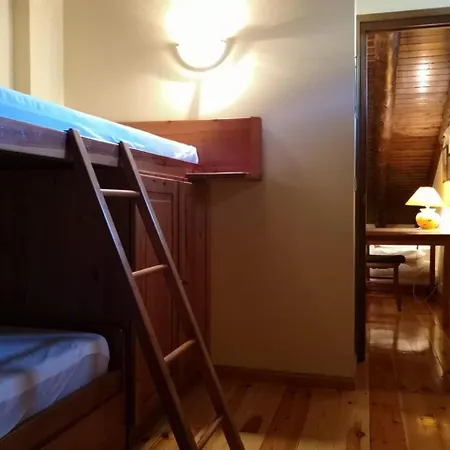 Casa Acogedora En Santa Leocadia Apartment