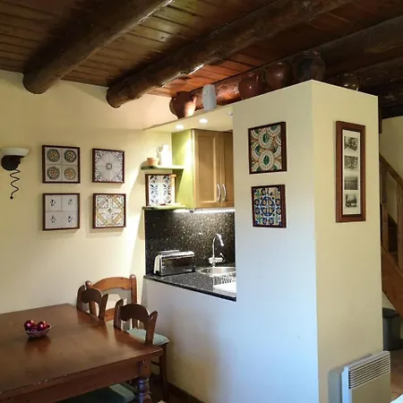 Casa Acogedora En Santa Leocadia Apartment *