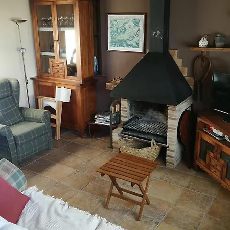 Apartment Casa Acogedora En Santa Leocadia Sainte-Leocadie